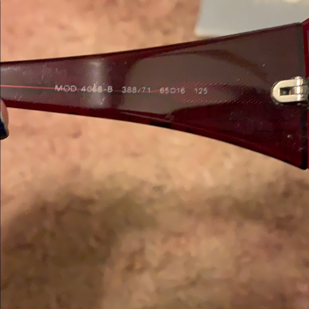 Versace Sunglasses - Picture 7 of 9
